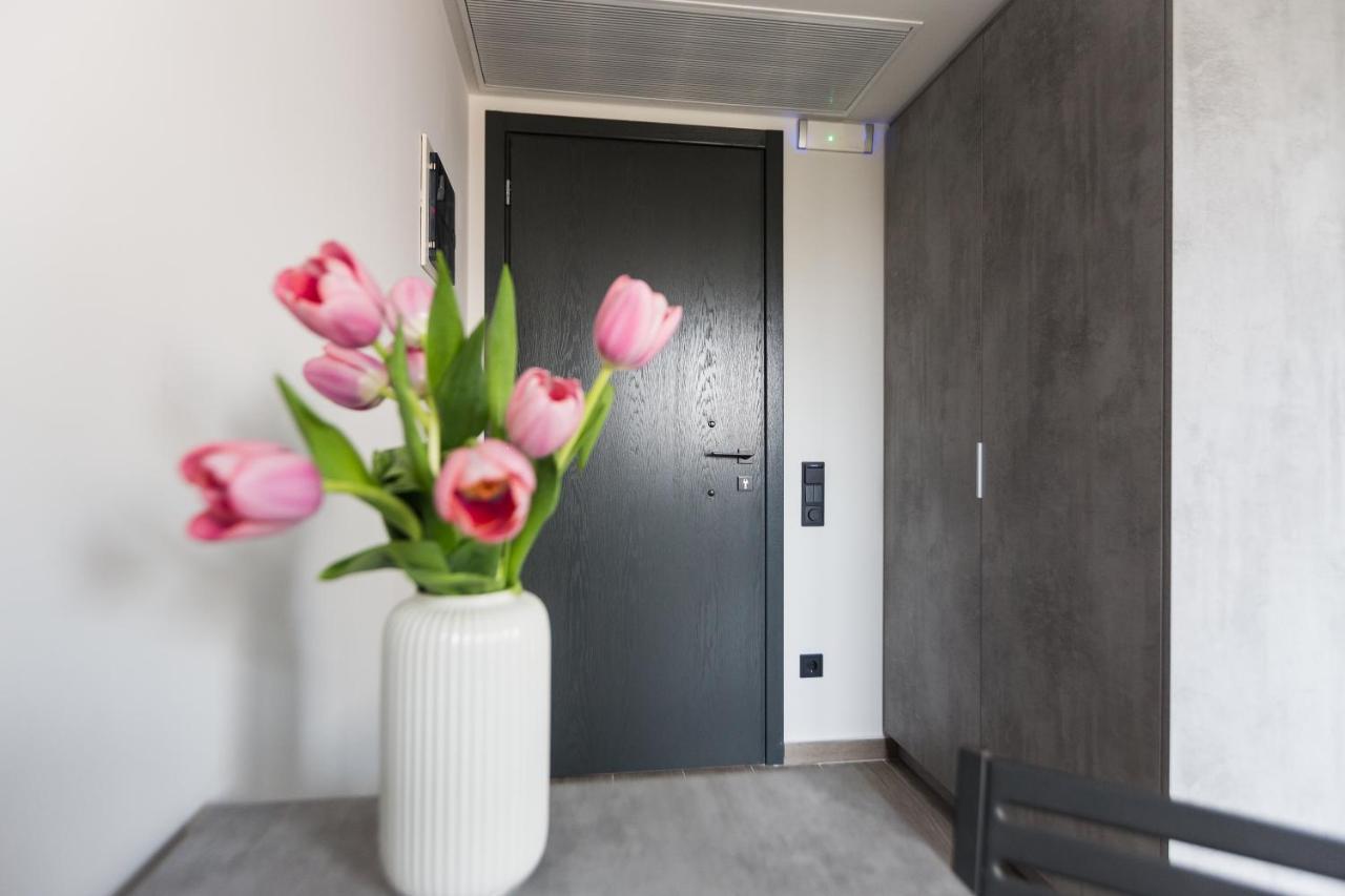 12 Reasons Why Metaxourgeio Aparthotel Athens Ngoại thất bức ảnh