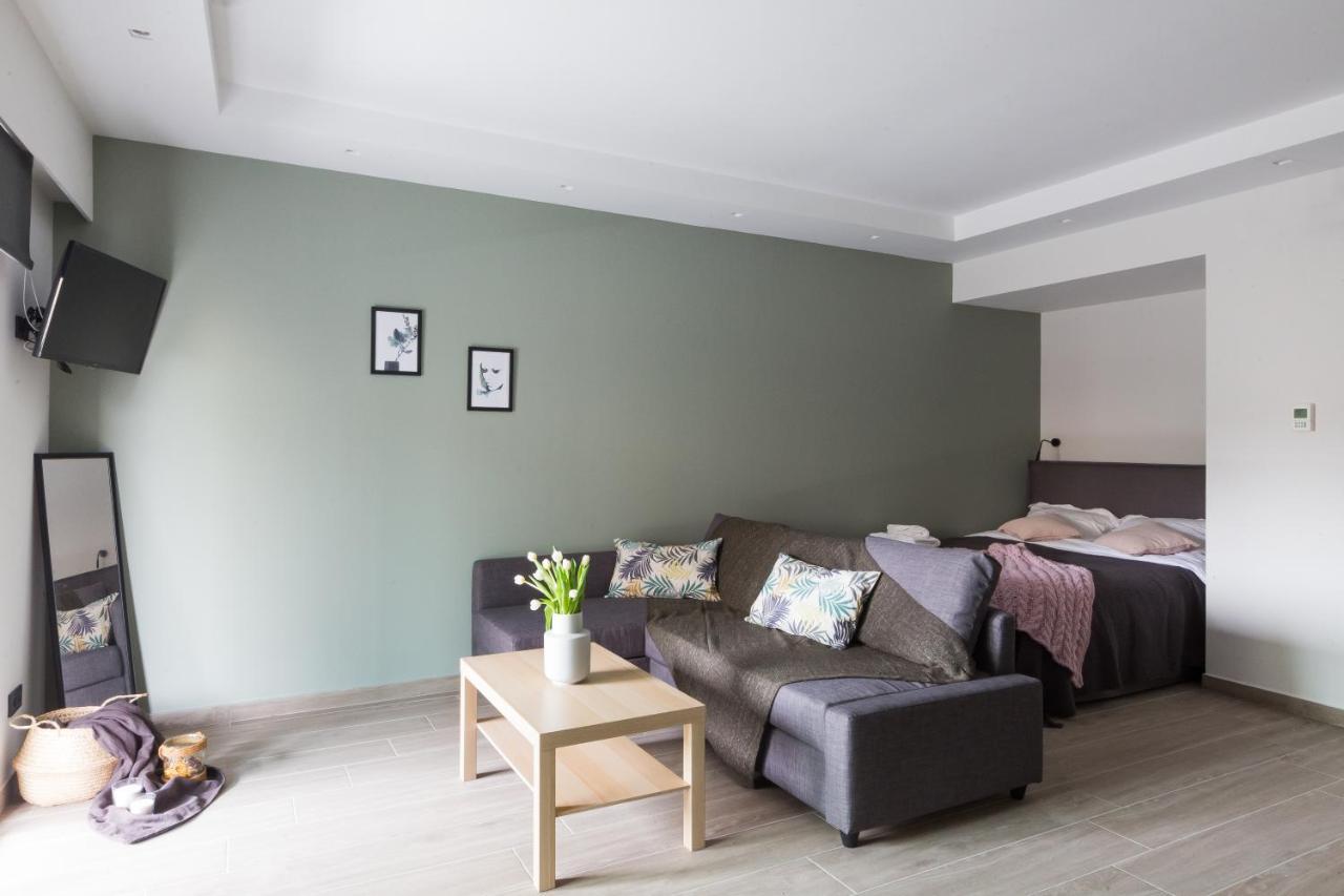 12 Reasons Why Metaxourgeio Aparthotel Athens Ngoại thất bức ảnh