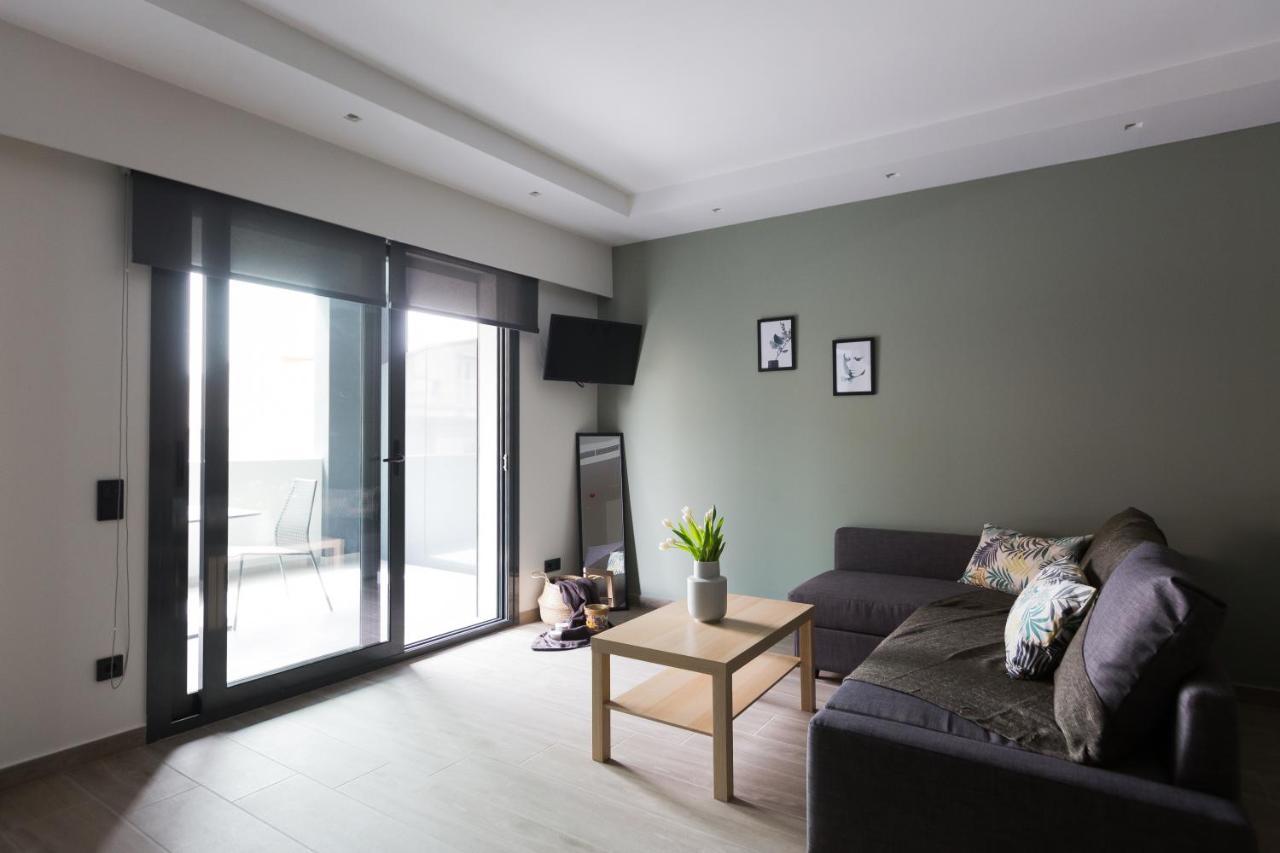 12 Reasons Why Metaxourgeio Aparthotel Athens Ngoại thất bức ảnh
