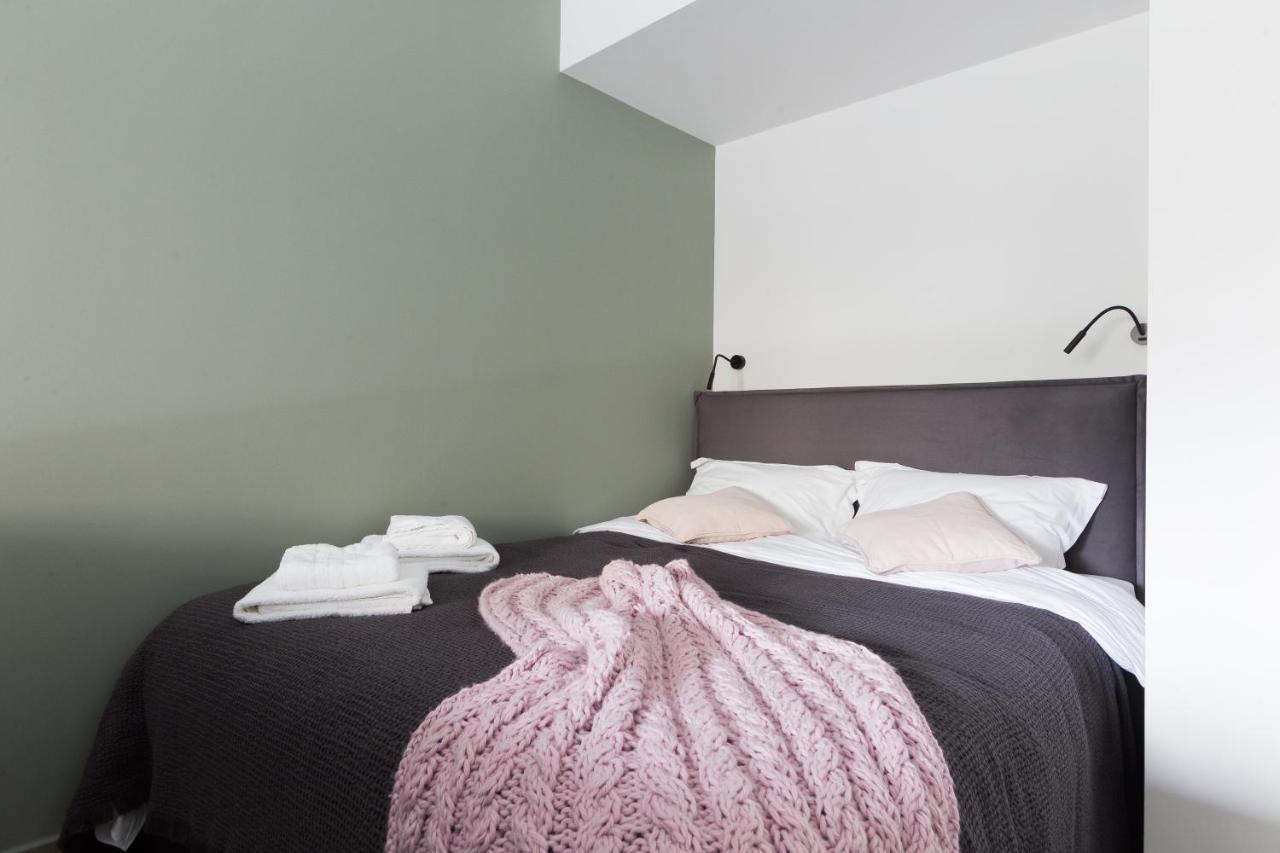12 Reasons Why Metaxourgeio Aparthotel Athens Ngoại thất bức ảnh