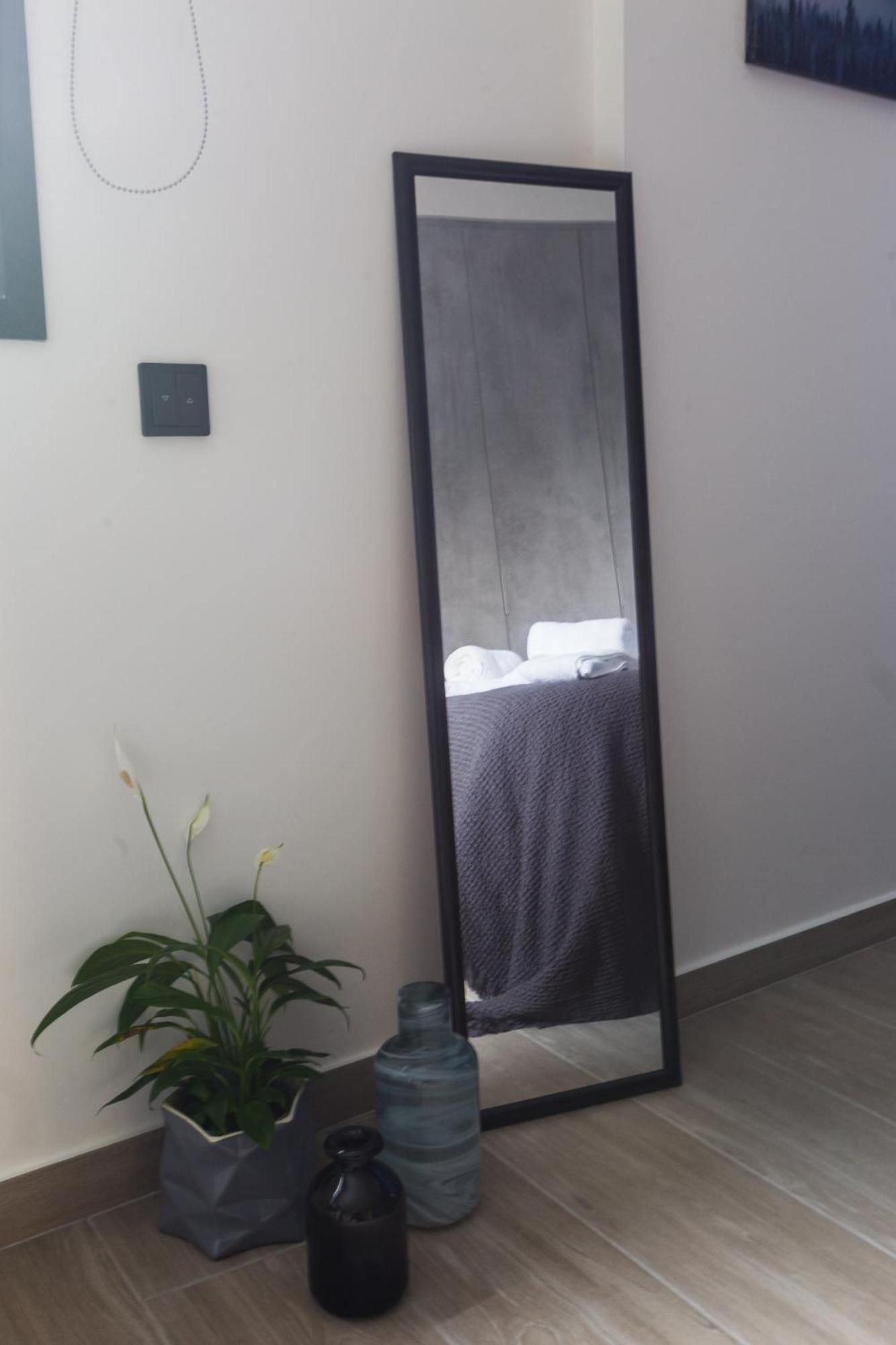 12 Reasons Why Metaxourgeio Aparthotel Athens Ngoại thất bức ảnh